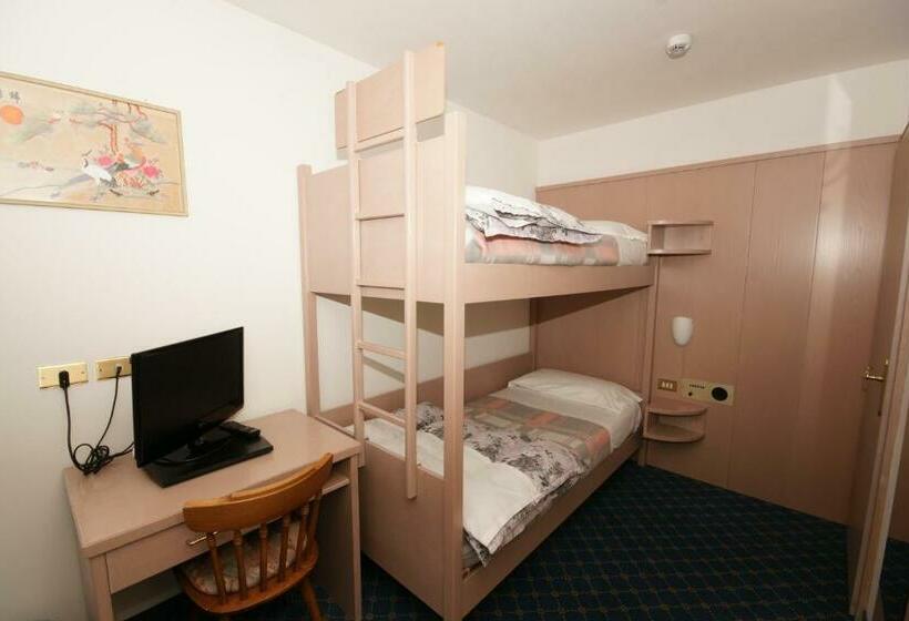 ファミリールーム, Villa Mozart