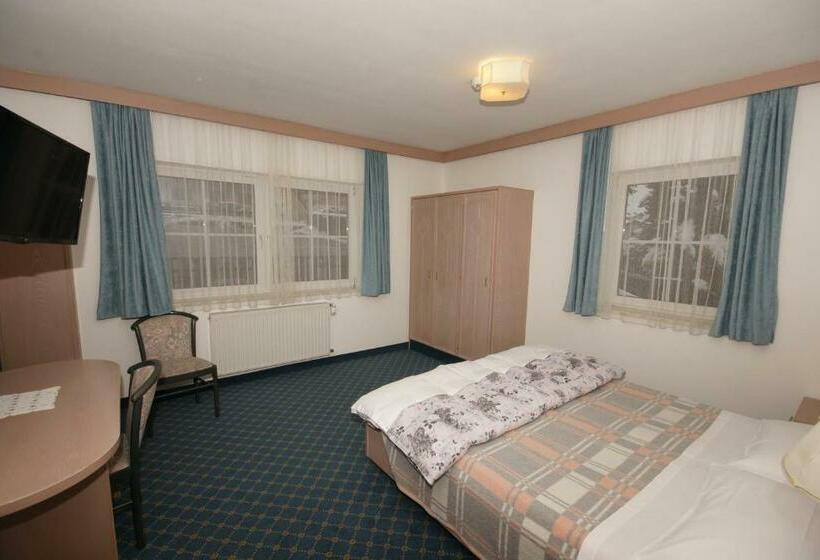 スタンダードトリプルルーム, Villa Mozart