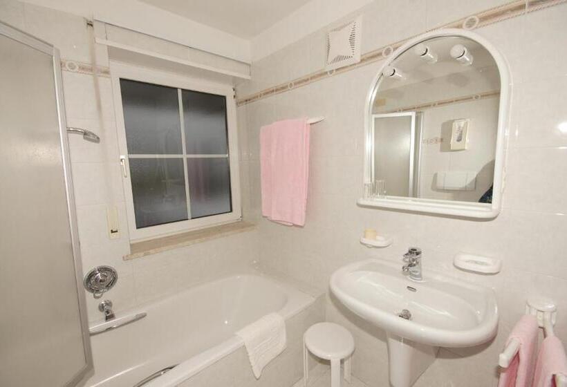 スーペリアールーム, Villa Mozart