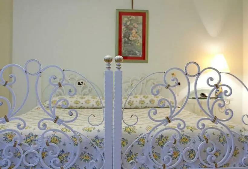 エコノミールーム, Villa Scalabrini