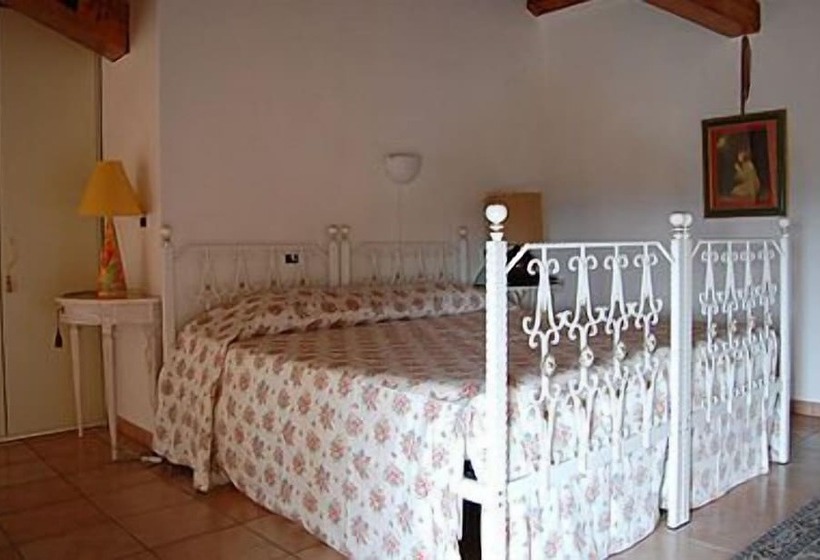Quarto Superior, Villa Scalabrini