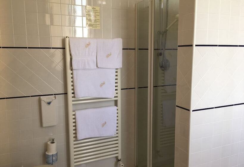 חדר קלאסי, Villa Scalabrini