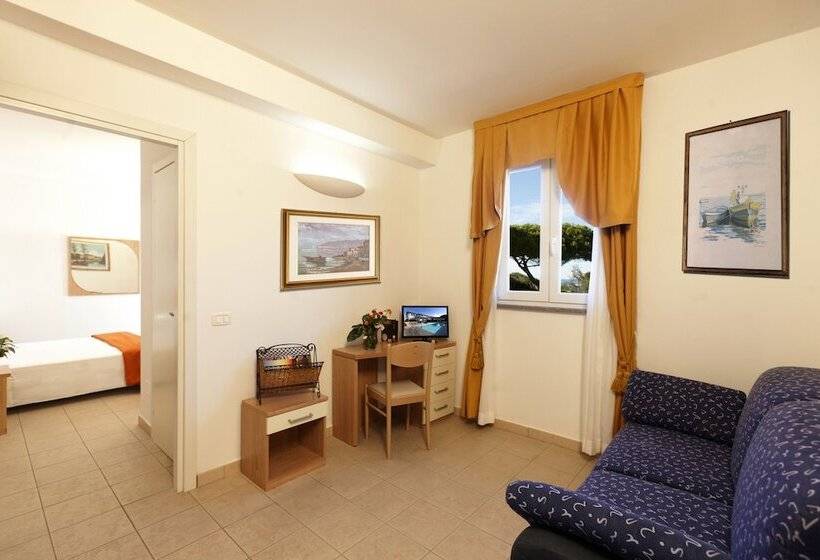 سوییت, Villa Smeraldo