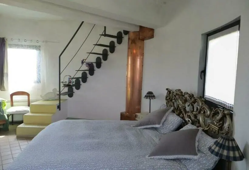 اتاق استاندارد چهار تخته, I Silos Guest House