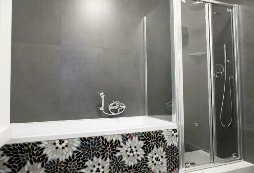 Sviitti, Piccola Caracas B&b