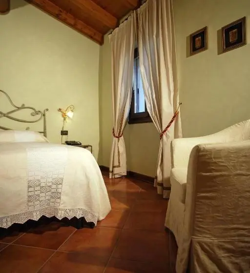 ジュニアスイート, Agriturismo Macesina