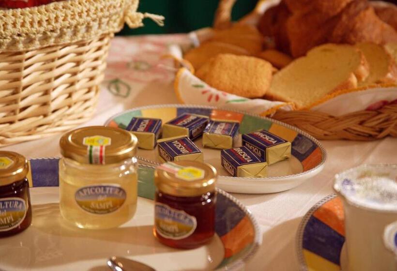 סוויטה משפחתית, Agriturismo Macesina