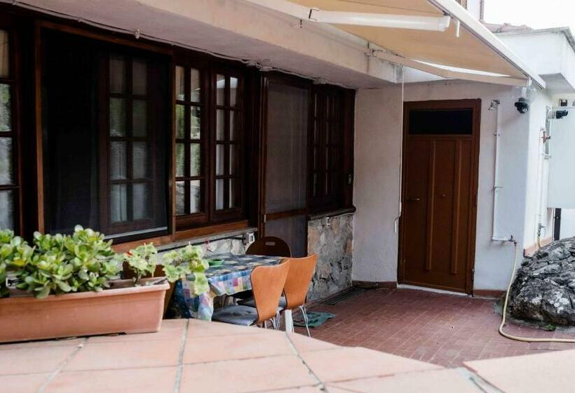 استودیوی لوکس, Villa Ida Bed & Breakfast