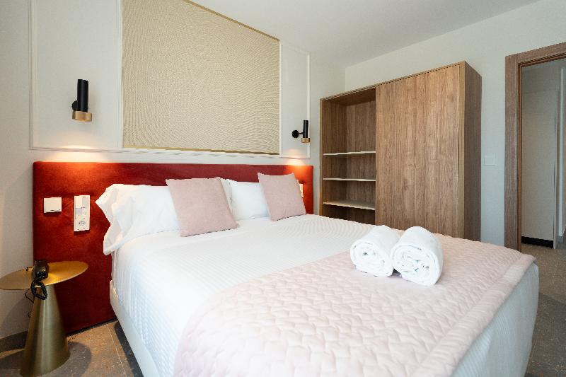 Апартаменты 2 Спальни, ASA Hotel La Marina by SH Hoteles