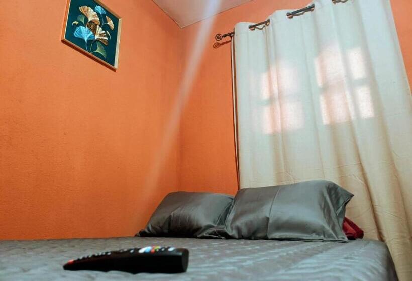 اتاق استاندارد, Cristales De Antigua La Calzada