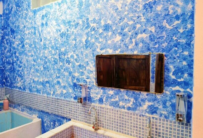 اتاق استاندارد یک تخته با سرویس بهداشتی مشترک, Cristales De Antigua La Calzada