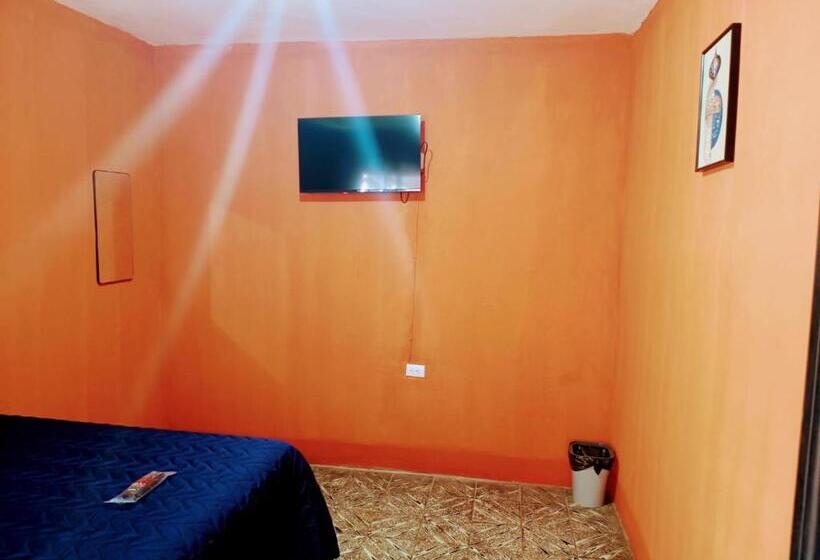 اتاق استاندارد یک تخته با سرویس بهداشتی مشترک, Cristales De Antigua La Calzada