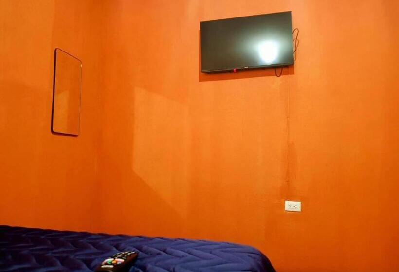 اتاق استاندارد یک تخته با سرویس بهداشتی مشترک, Cristales De Antigua La Calzada