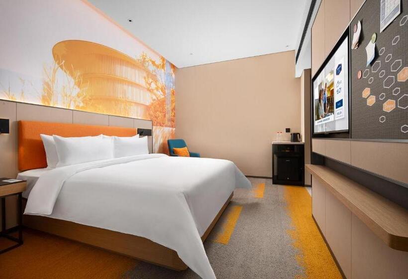 Номер Комфорт, Hampton By Hilton Foshan Beijiao