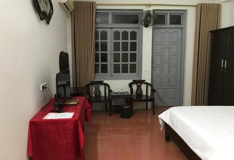 اتاق استاندارد با تخت بزرگ, Anh Anh