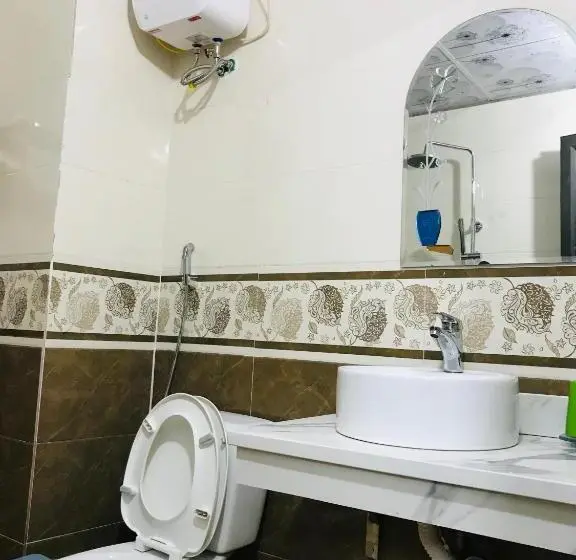 اتاق استاندارد سه تخته با بالکن, Anh Anh
