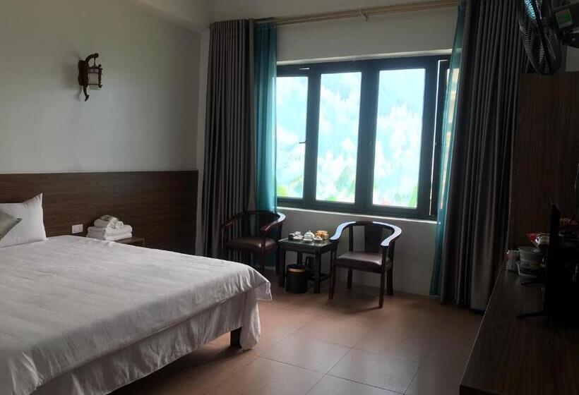 اتاق لوکس, Anh Anh