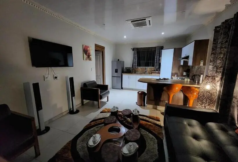1ベッドルームのデラックスアパートメント, The Log Cabin Apartments