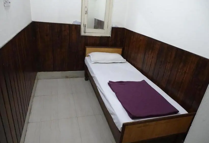 Habitación Triple Deluxe, Knb Heritage