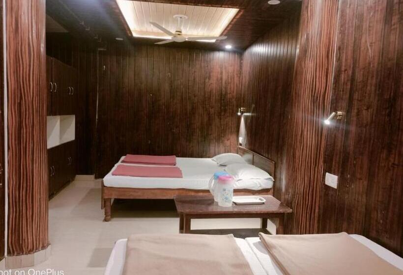 Четырехместный Номер Deluxe, Knb Heritage