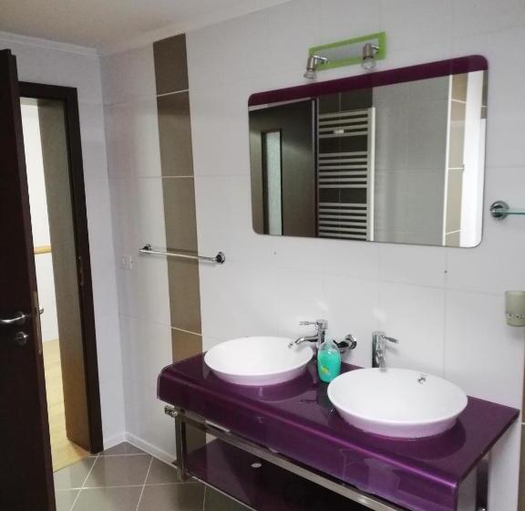 スタンダードルーム, Casa Borza