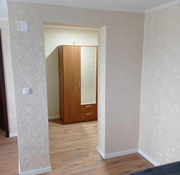 バルコニー付きスタンダードトリプルルーム, Casa Borza