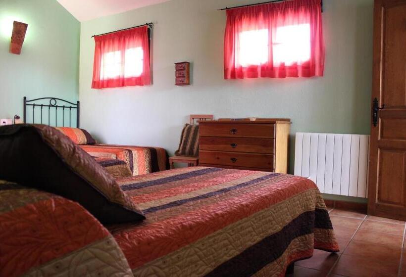 스탠다드 트리플 룸, Rural Valle Del Tuejar