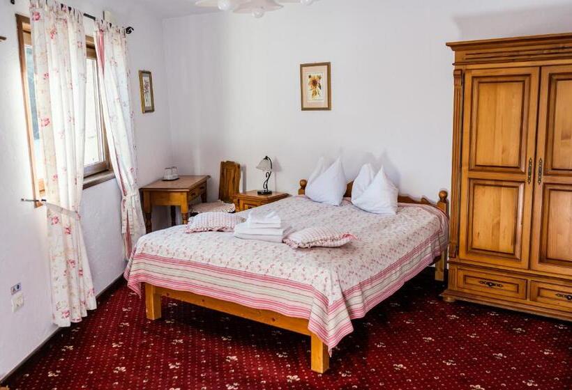 スタンダードトリプルルーム, Pensiunea Casa Motului