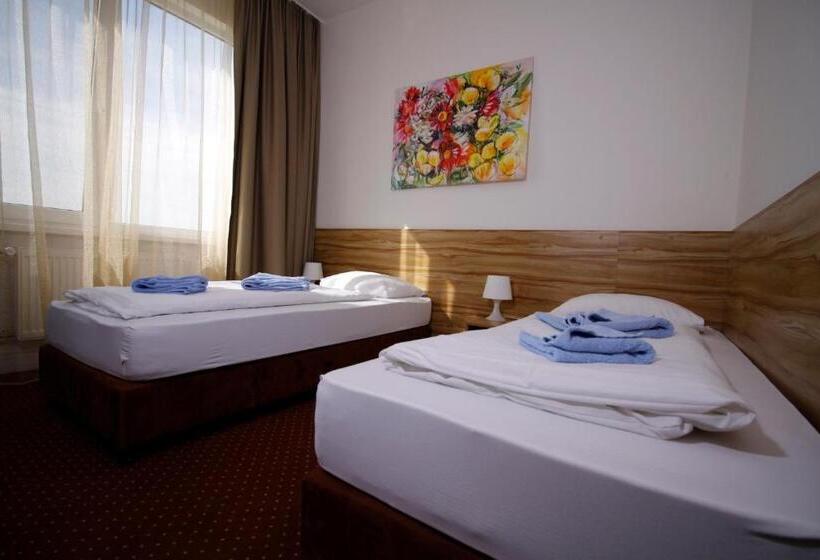 اتاق سوپریور, Aviator Garni Hotel Bratislava