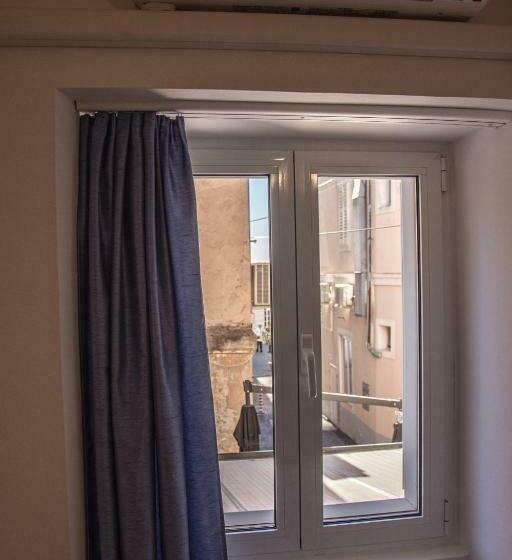 اتاق استاندارد, Bed And Brekfast Donatella