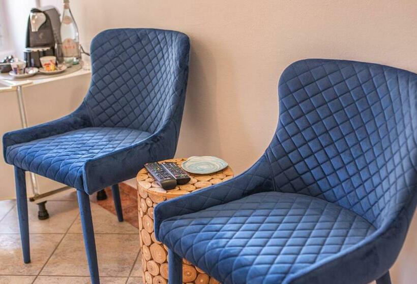 اتاق استاندارد, Bed And Brekfast Donatella