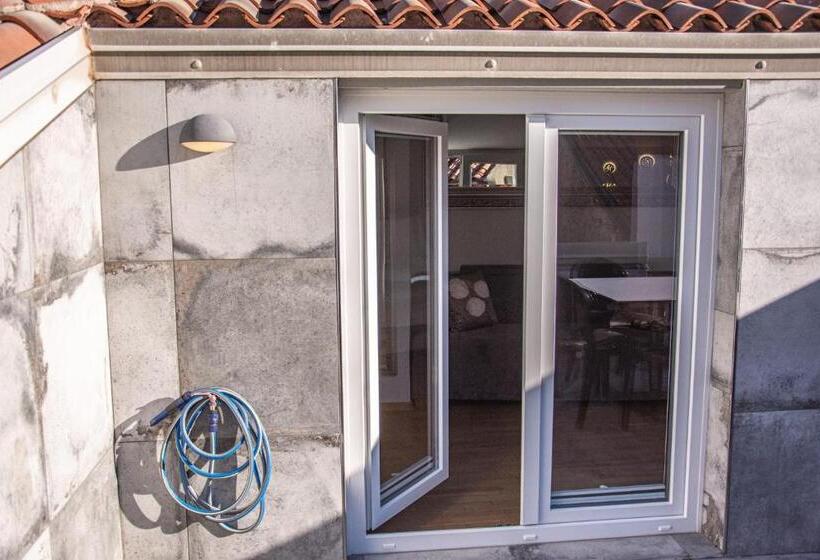 آپارتمان 1 خوابه با بالکن, Bed And Brekfast Donatella