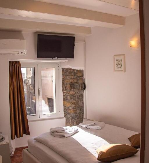 اتاق استاندارد, Bed And Brekfast Donatella