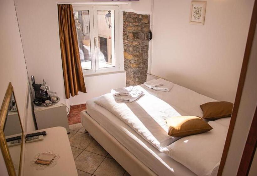 اتاق استاندارد, Bed And Brekfast Donatella