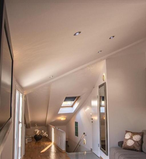 آپارتمان 1 خوابه با بالکن, Bed And Brekfast Donatella