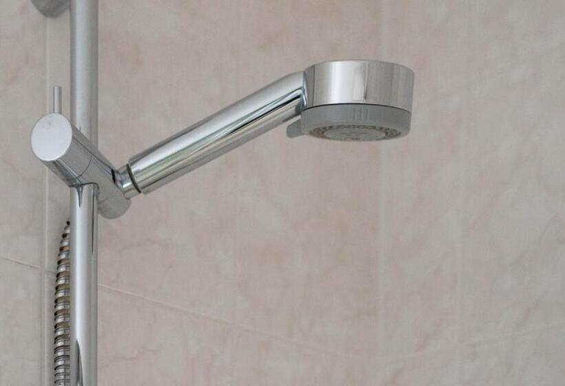 آپارتمان 1 خوابه با بالکن, Bed And Brekfast Donatella