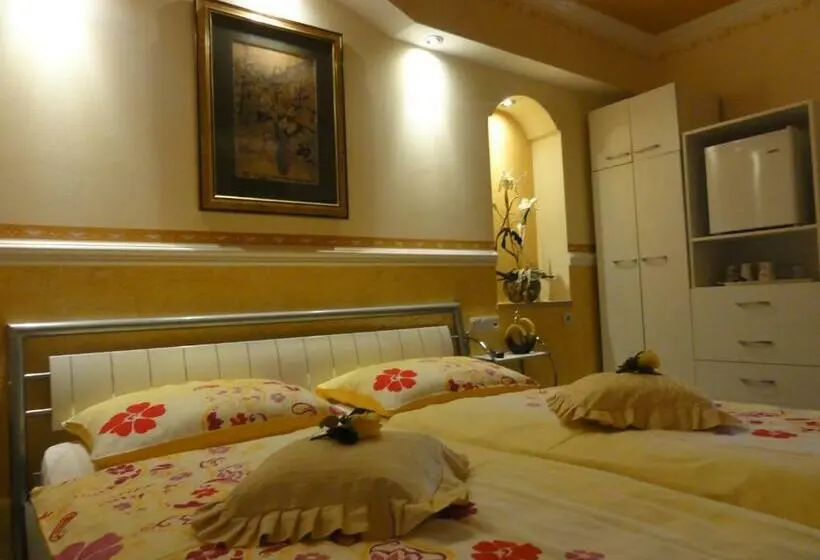 اتاق استاندارد, Rooms Beros