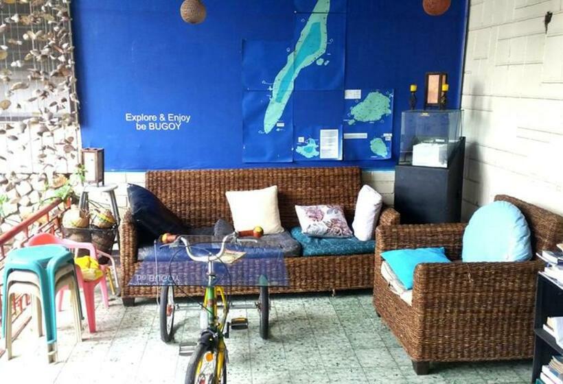 اتاق اکونومی, Bugoy Bikers Hostel