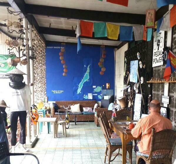 اتاق استاندارد, Bugoy Bikers Hostel