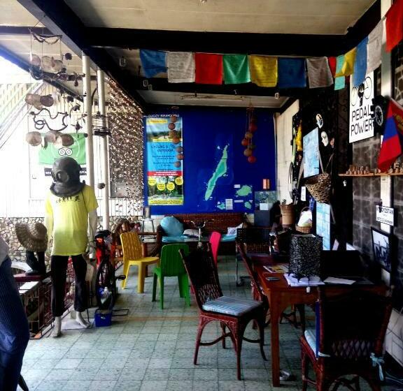 اتاق لوکس, Bugoy Bikers Hostel