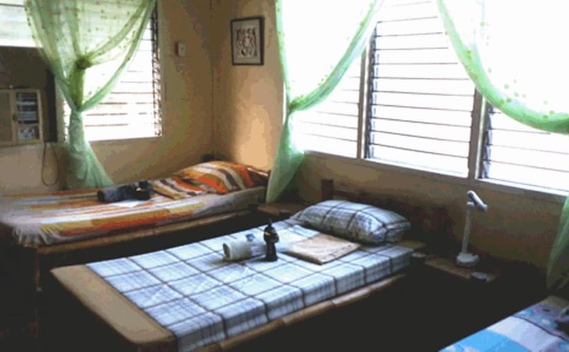 تختخواب در اتاق مشترک, Bugoy Bikers Hostel
