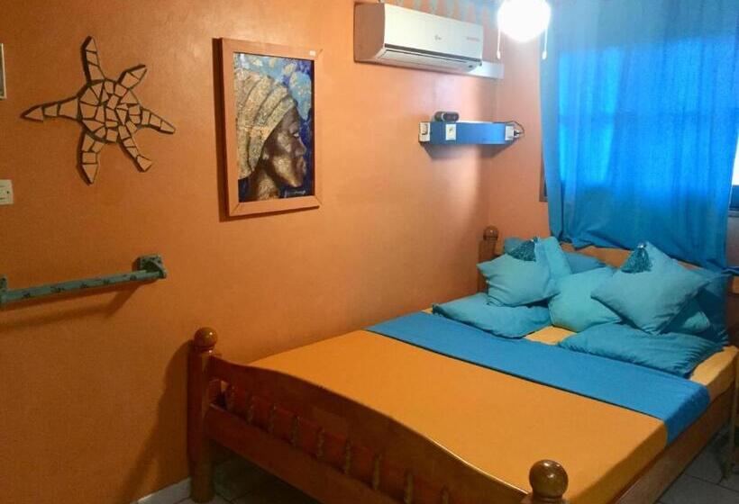 اتاق اکونومی, Gandalf Safari Camp