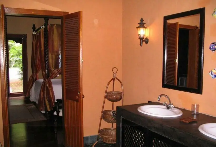 اتاق لوکس, Le Jardin De Beau Vallon