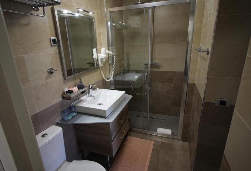 آپارتمان سوپریور 1 خوابه, Pension Silvia