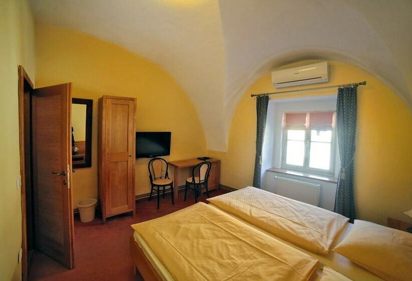اتاق استاندارد, Bed & Breakfast šilak