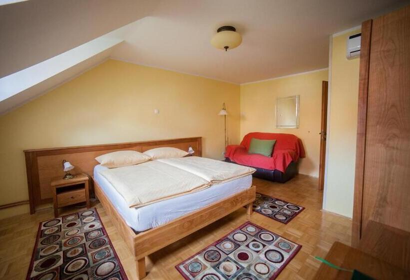 آپارتمان 1 خوابه, Bed & Breakfast šilak