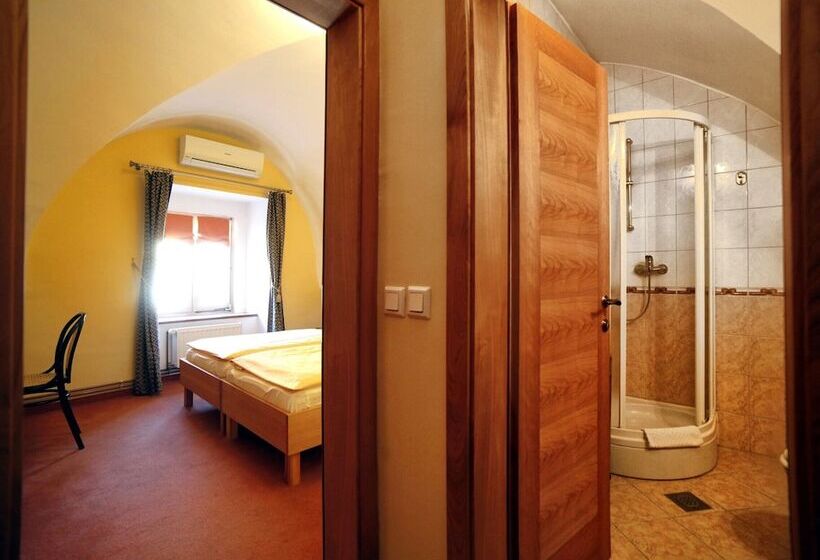 اتاق استاندارد, Bed & Breakfast šilak
