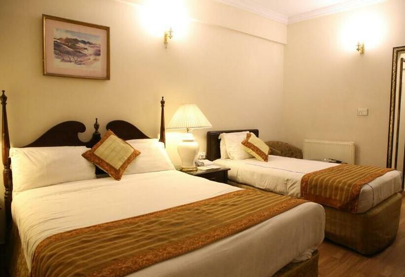 Executive Triple, Carlton Tower Hotel Lahore