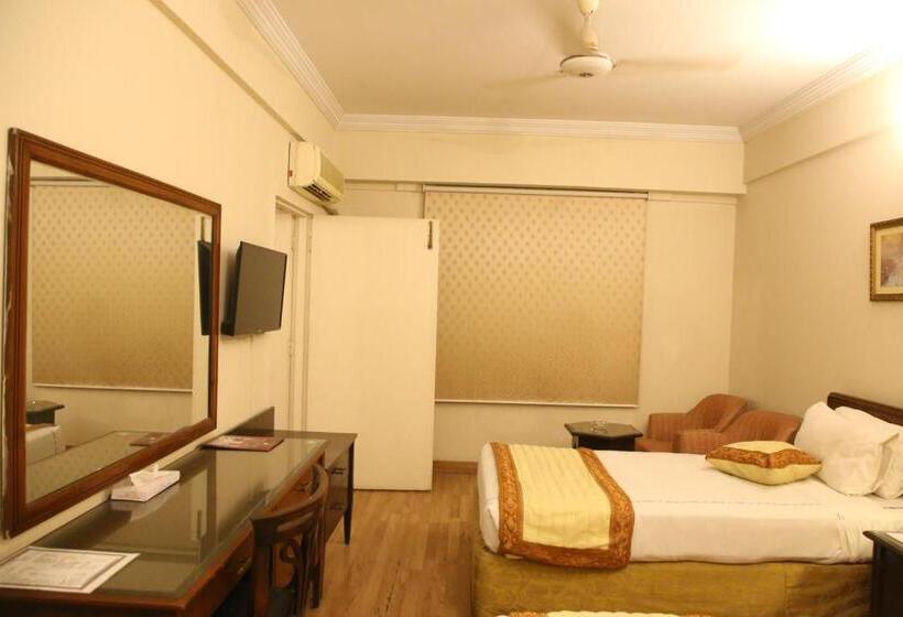 Family Room, Carlton Tower Hotel Lahore