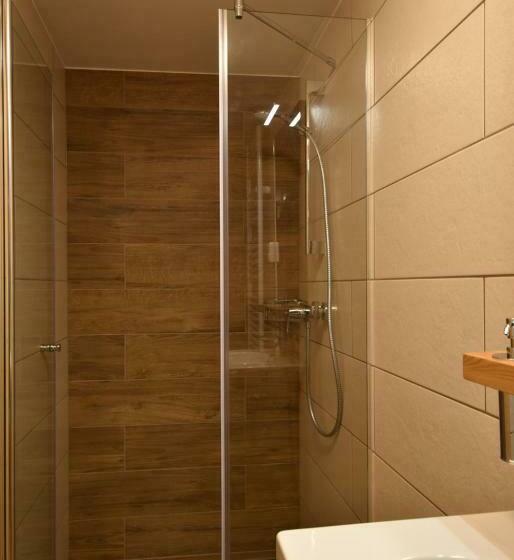 اتاق استاندارد با بالکن, Privillage Stare   B&b